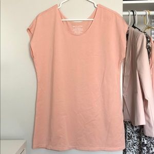 ⚫️ Dusty Peach Essential Tee